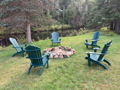 CABIN ON THE BROOK