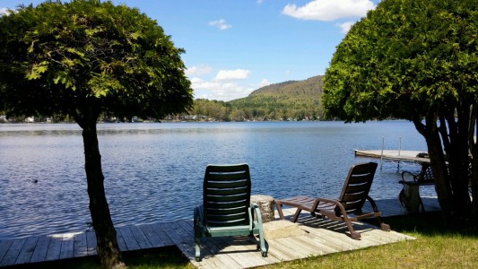 PRIVATE SANDY BEACH GOOD FOR SWIMMING & WATER SKI