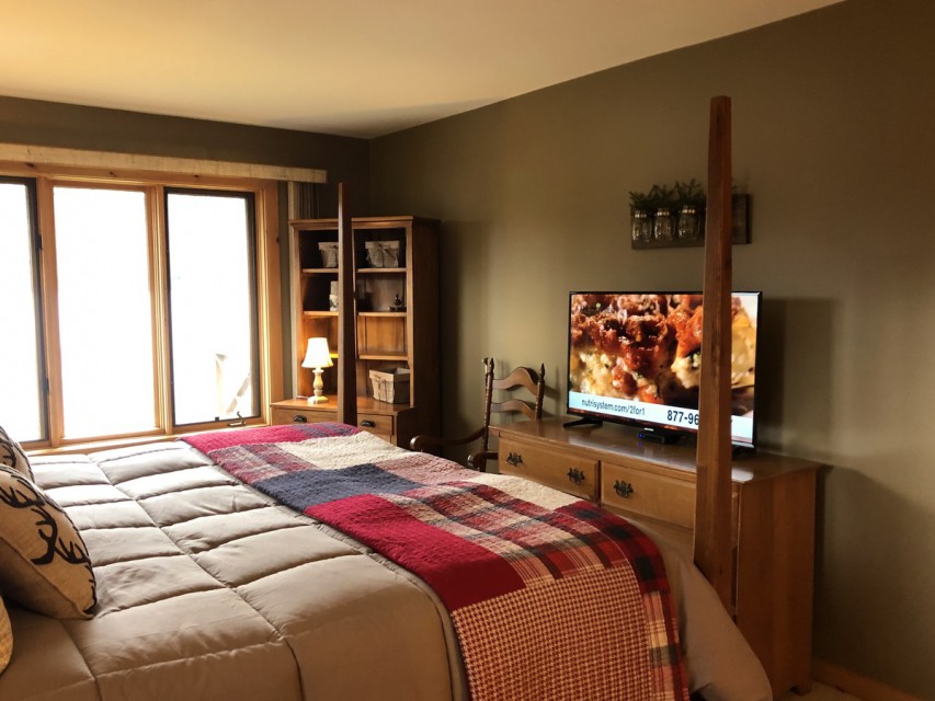 Master Suite with DirecTV