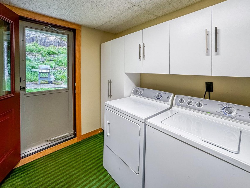 1st Floor Laundry Room