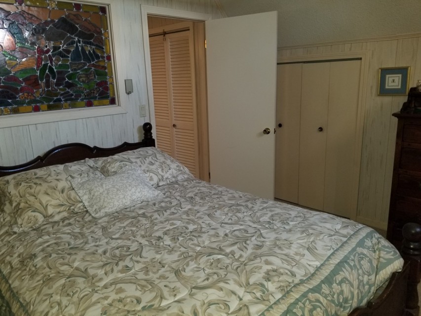 Queen Bedroom - Stained Glass Window above