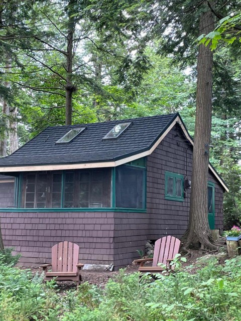 Smaller cottage looking west; great for  grandparents