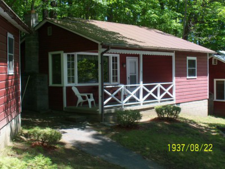 Waterfront Lake George Cabin Bolton Landing Vr7908