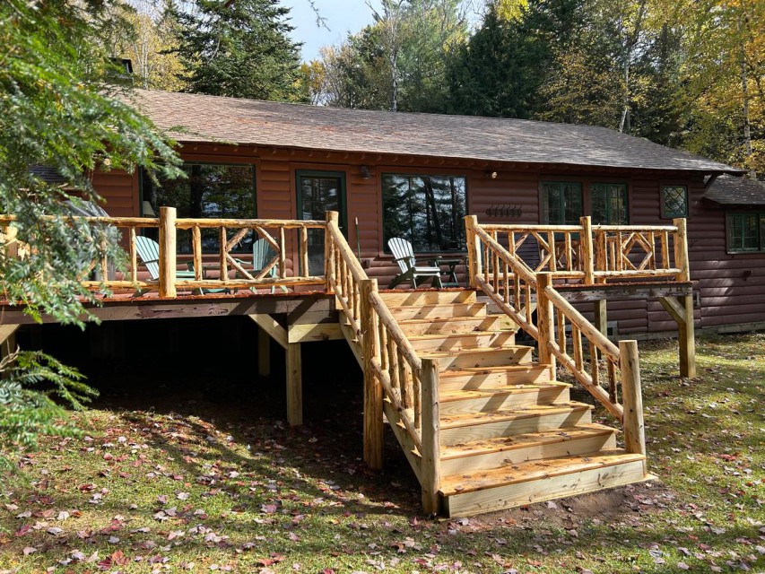 new lakeview deck with gas grill 