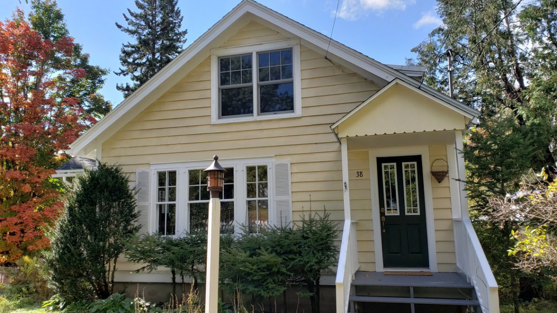 Acorn Cottage Within Walking Distance To Main St Lake Placid